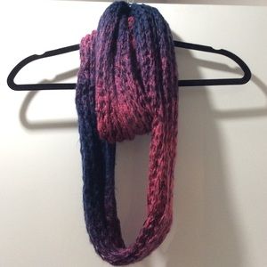 Infinity scarf